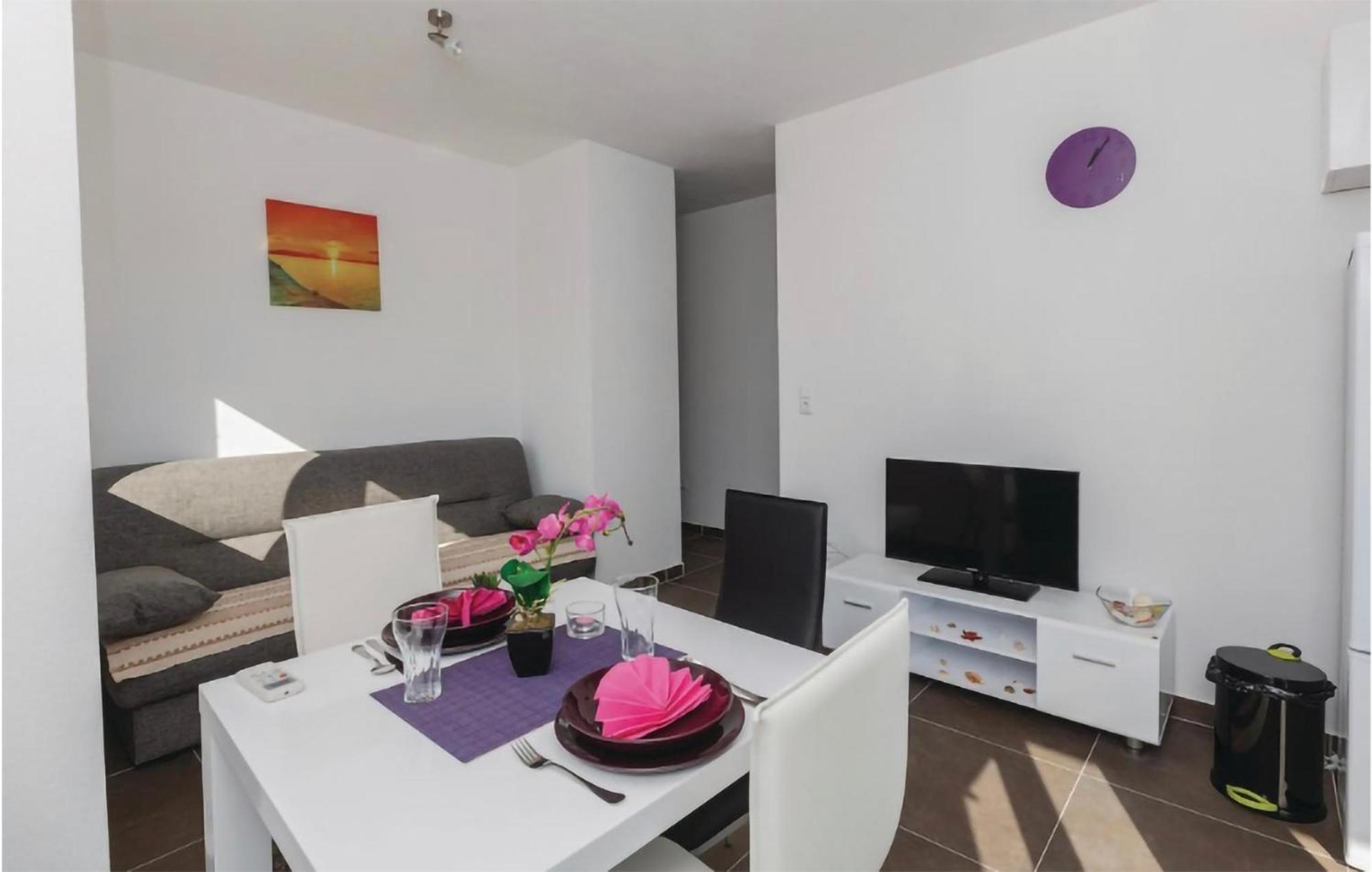 Amazing Apartment In Saldun With Wifi Traù Esterno foto