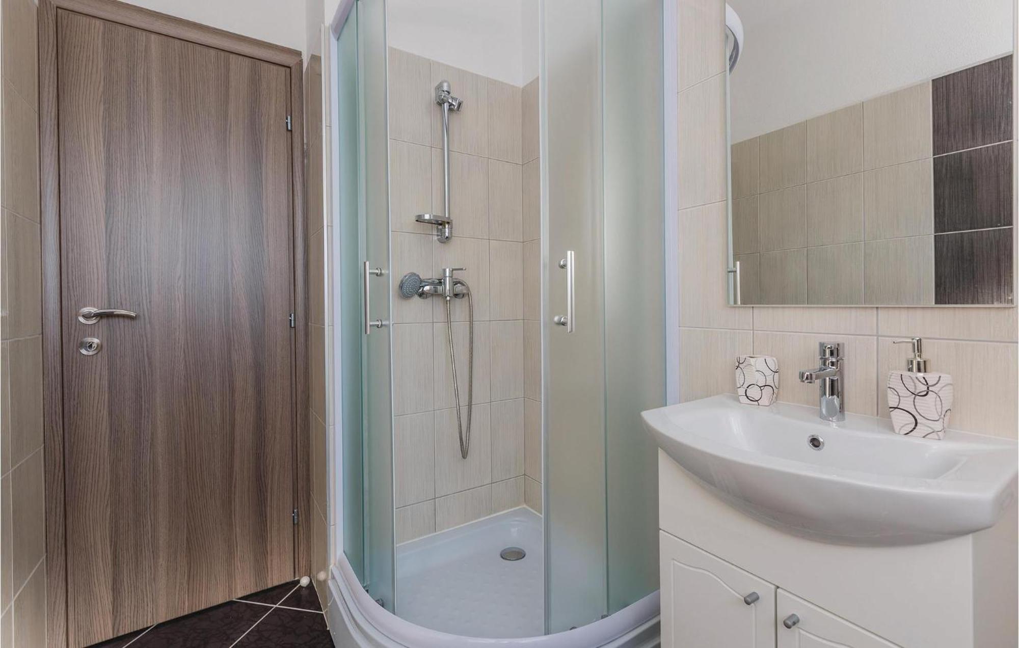 Amazing Apartment In Saldun With Wifi Traù Esterno foto